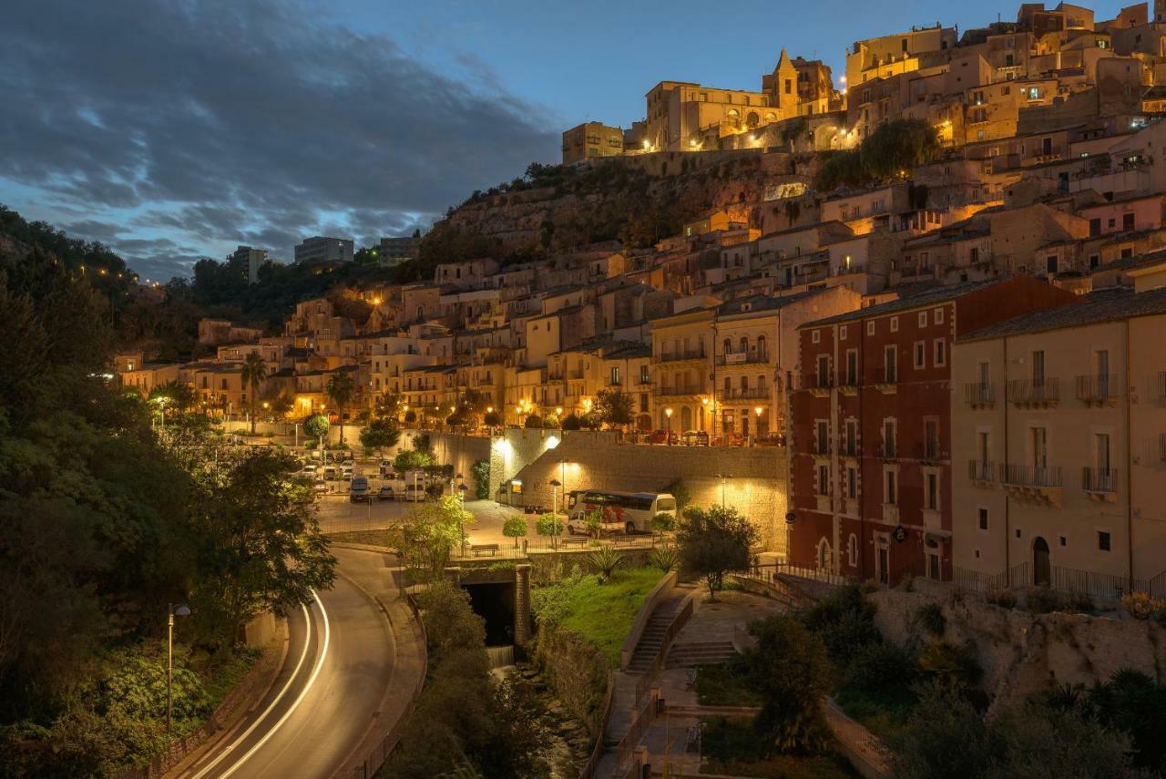 Ibla Rosso Lacca Appartamento Ragusa Esterno foto
