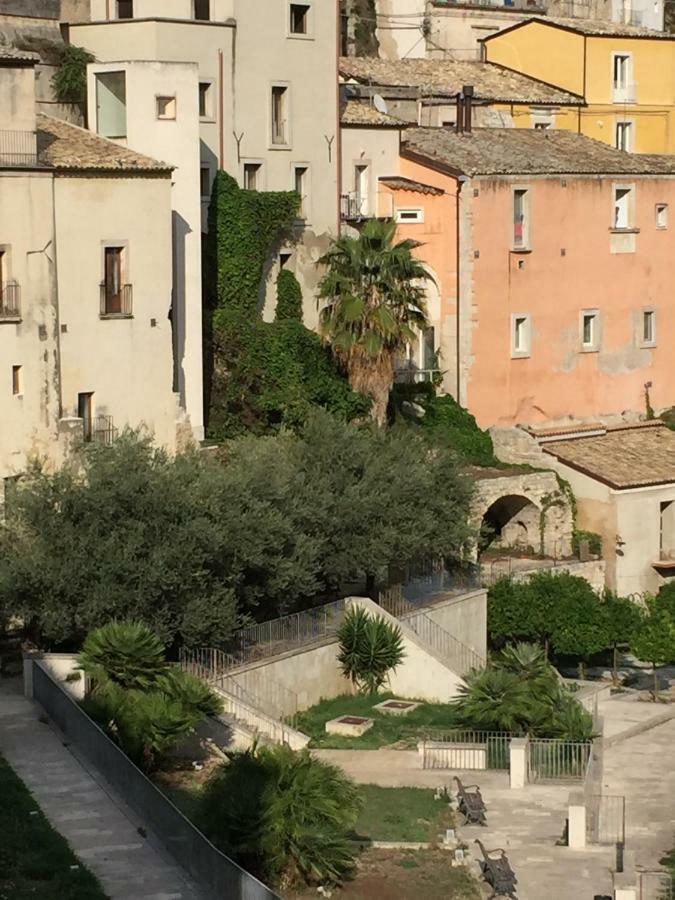Ibla Rosso Lacca Appartamento Ragusa Esterno foto